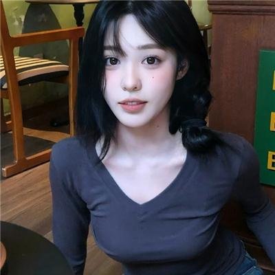 谁杀了她